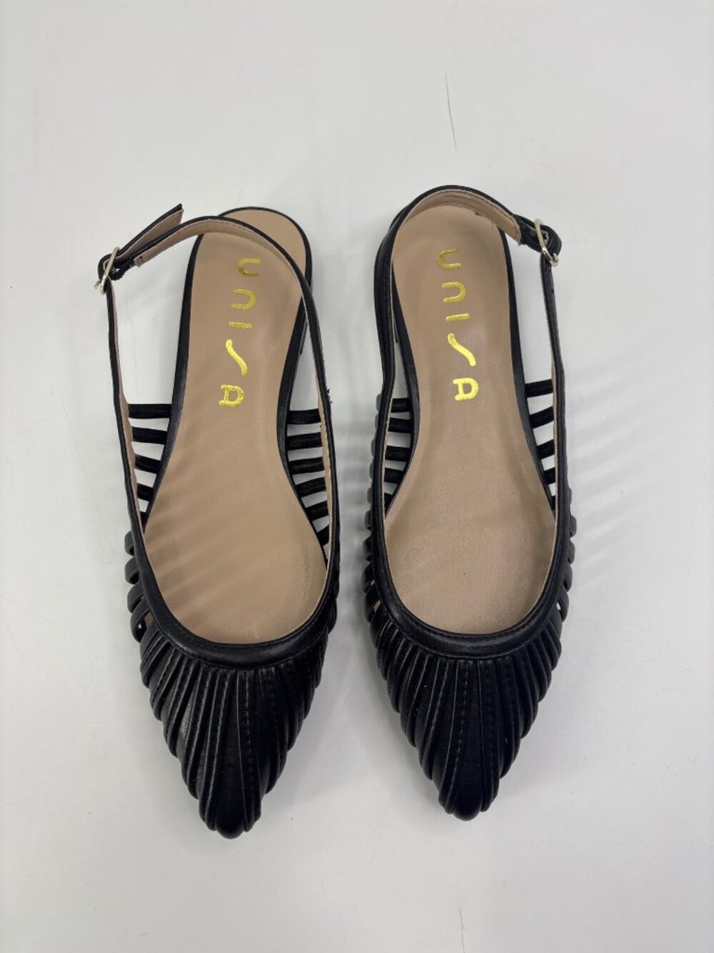 Unisa Charloe Pointed Toe Slingback Flat Shoe Black Size 6 NWOB - Picture 2 of 6